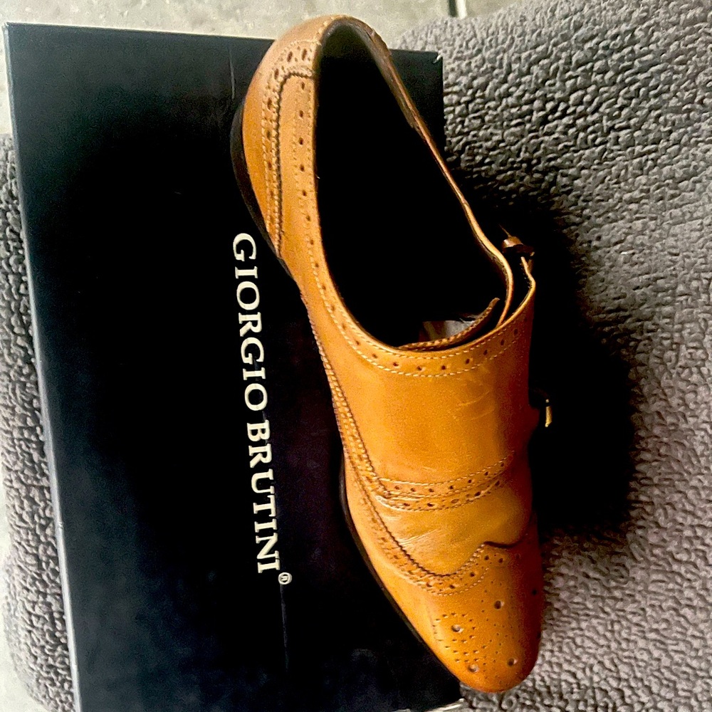Men Shoes